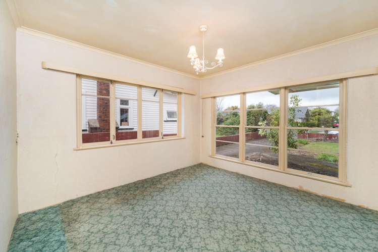 25 Saint Johns Avenue Palmerston North_5