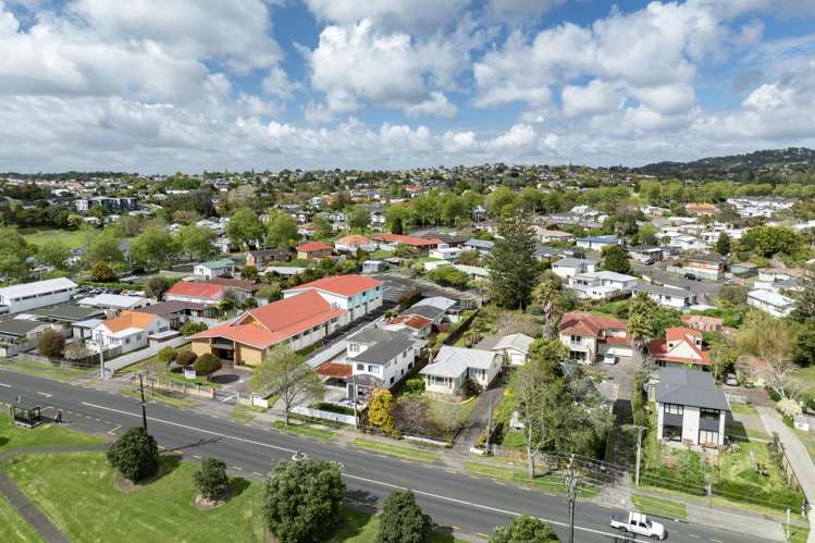 25 Margan Avenue New Lynn_21