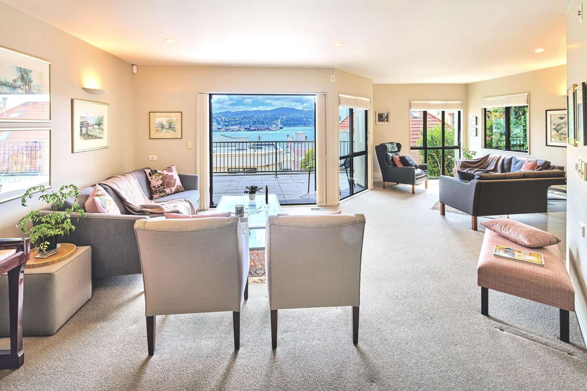 12/22 Oriental Terrace Oriental Bay_0