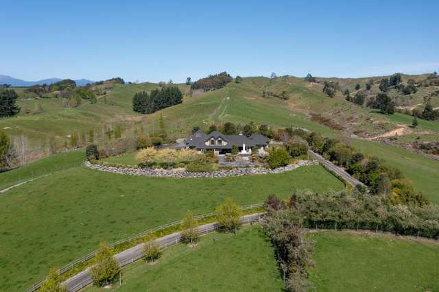 Country estate with prime grazing land