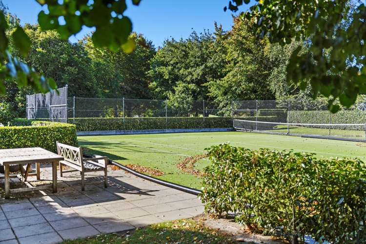 36 Johns Road Belfast_35