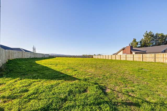 1 Frank Lane Amberley_3