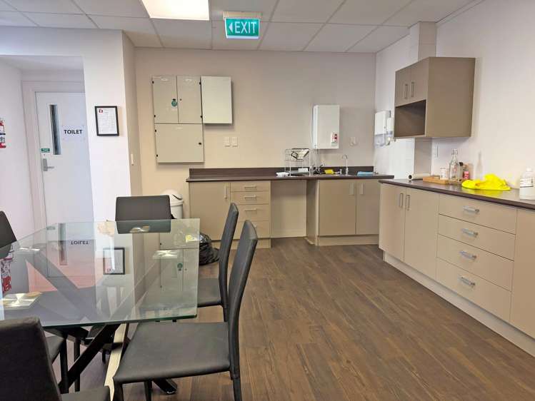 Grnd Floor Cnr/103 Tristram Hamilton Central_1