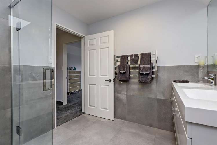 15 Jacaranda Place Greenmeadows_15