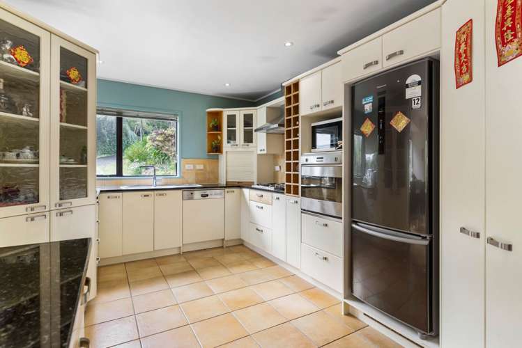 76 Cheriton Road Mellons Bay_11