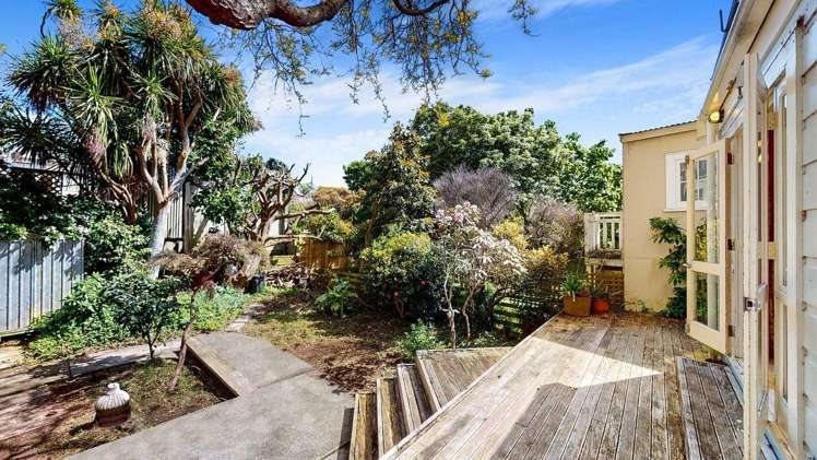 140 Russell Terrace Berhampore_19