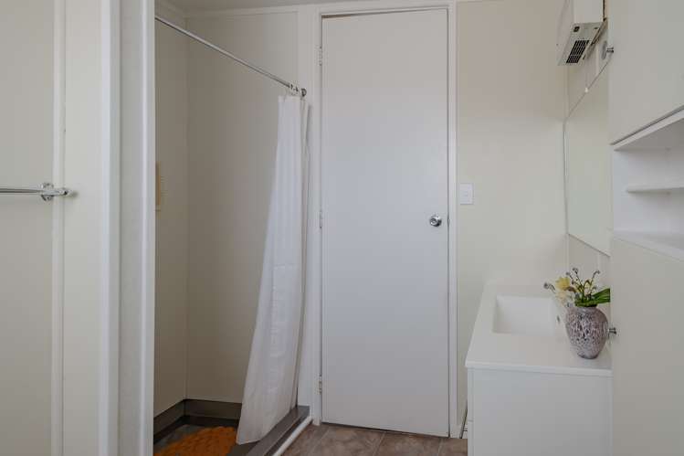 9 Paradise Terrace Taihape and Surrounds_16