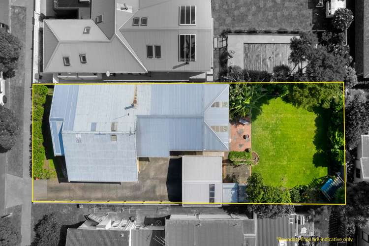 17 Harbutt Avenue Mount Albert_22