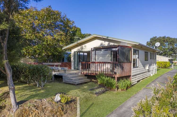 17 Whiritoa Beach Road Whiritoa_18