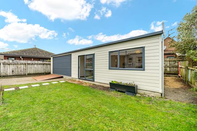 44 Beach Street Petone_1