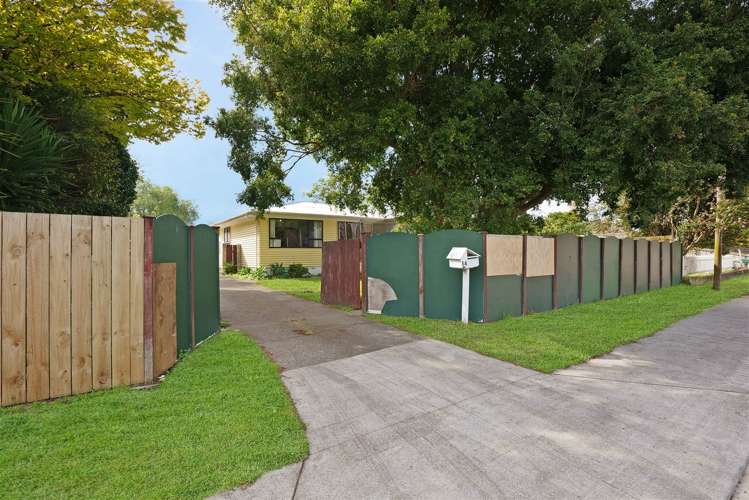 14 Rollerson Street Papakura_23