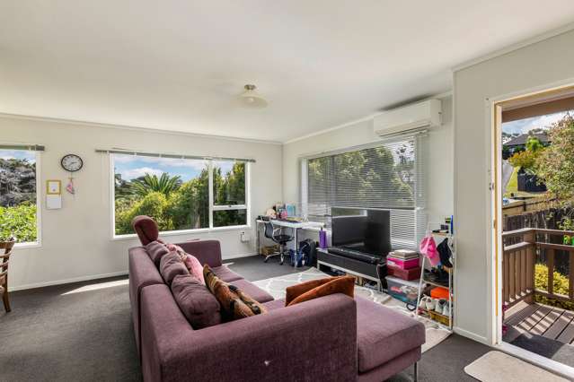 1/95b Captain Scott Road Glen Eden_2