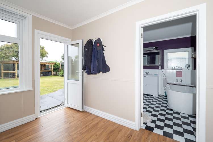 28 Alford Forest Road Allenton_16