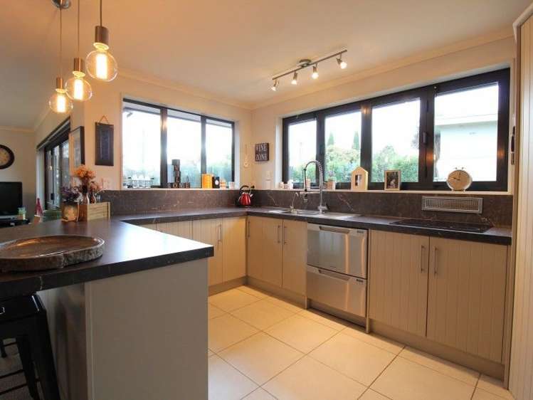 29 Anne Street Winton_1