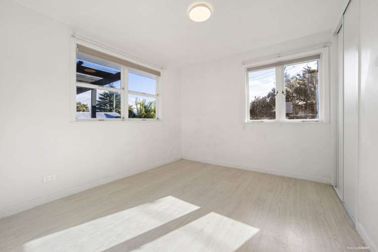 44 Chorley Avenue Massey_8