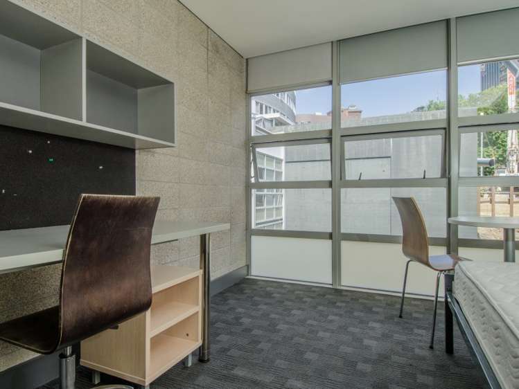 702/133 Beach Road Auckland Central_3