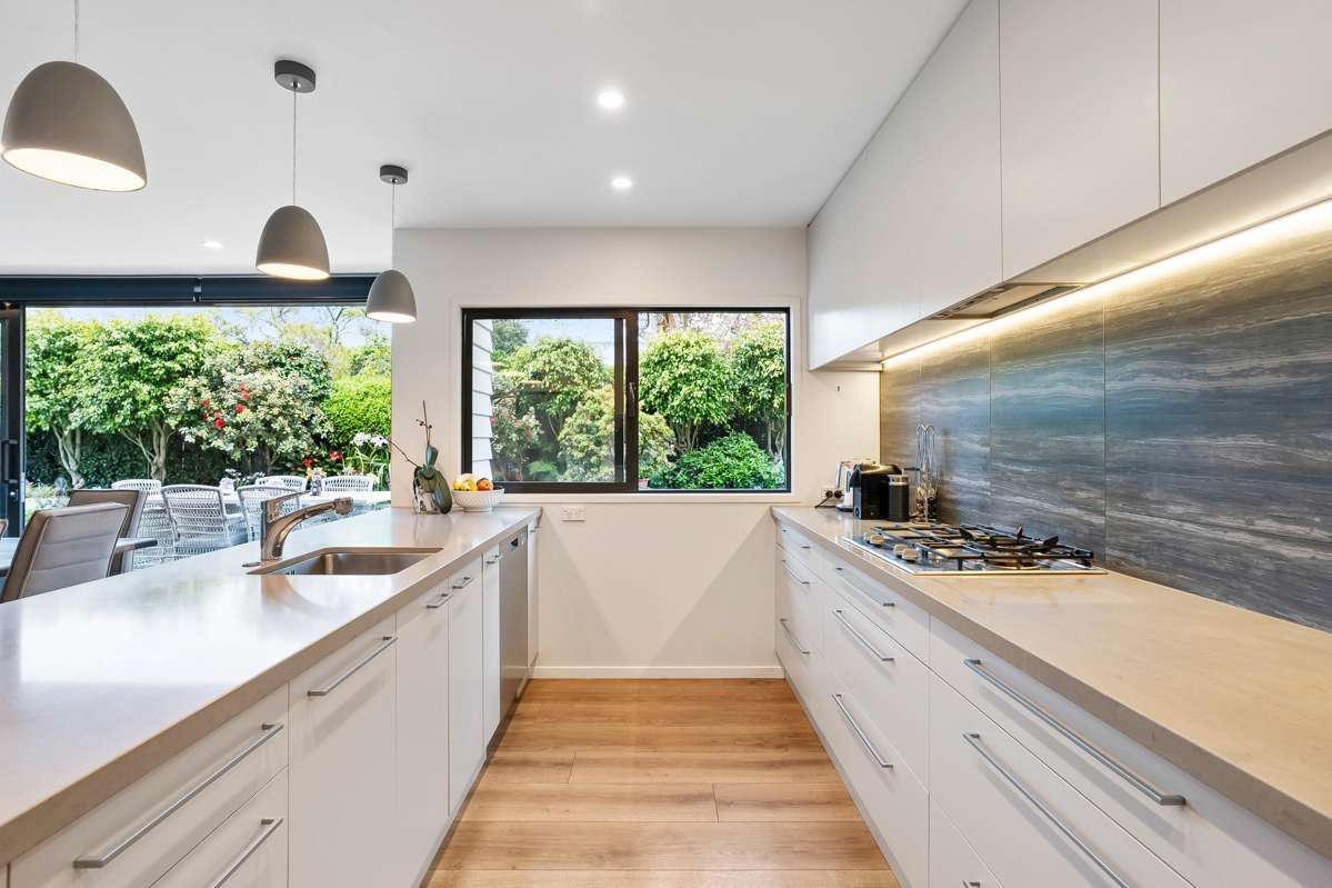 20A Queensway_2