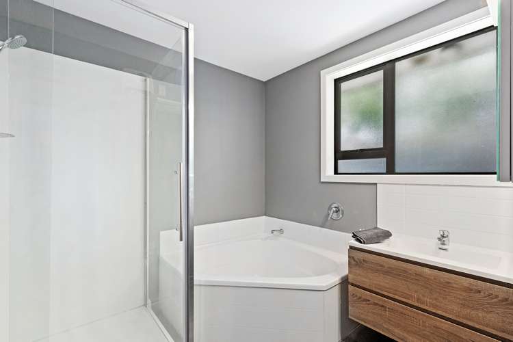 1/61a Condell Avenue Papanui_9