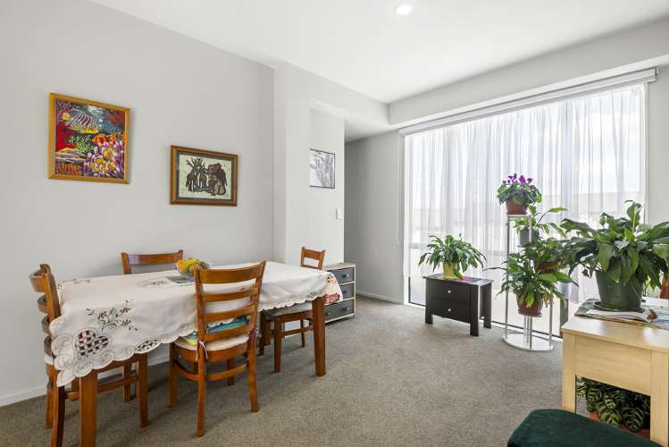 42/22 Northcross Drive Oteha_8