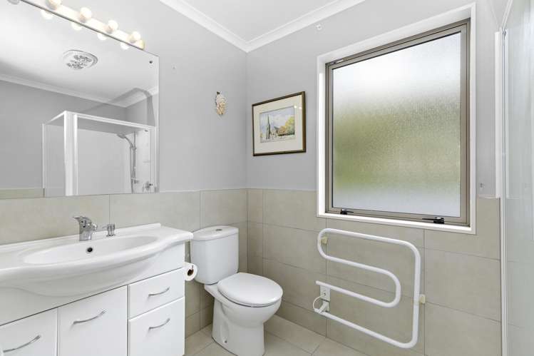 50 Evergreen Crescent Trentham_10