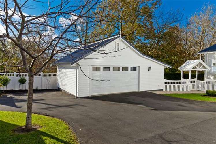 37a Roland Road Greenhithe_23