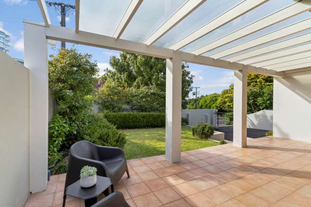 1/15 Sylvan Park Avenue Milford_4