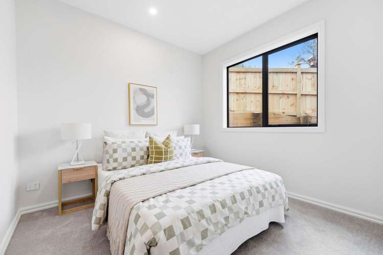 2 Antler Lane Greenhithe_31