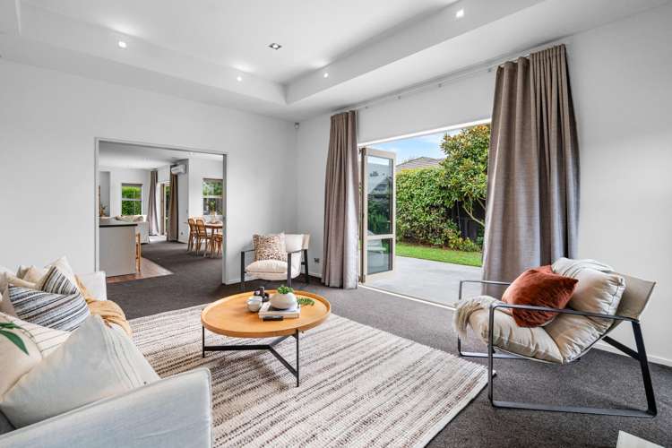 5 Millpark Place Northwood_17