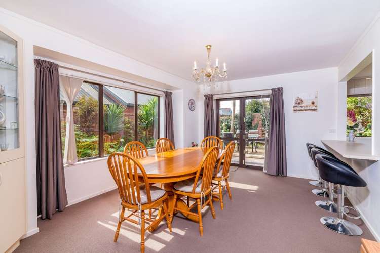 25b Beach Road Pahurehure_10