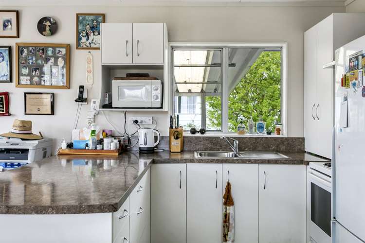 2/11 Matipo Street Taupo_13