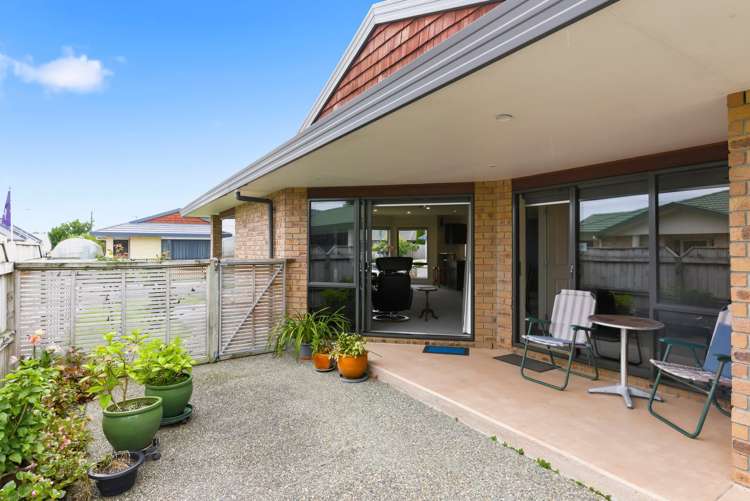 6 Campbell Grove Levin_15