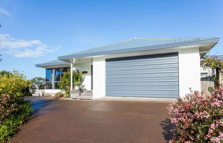 212 Onemana Drive Onemana_7