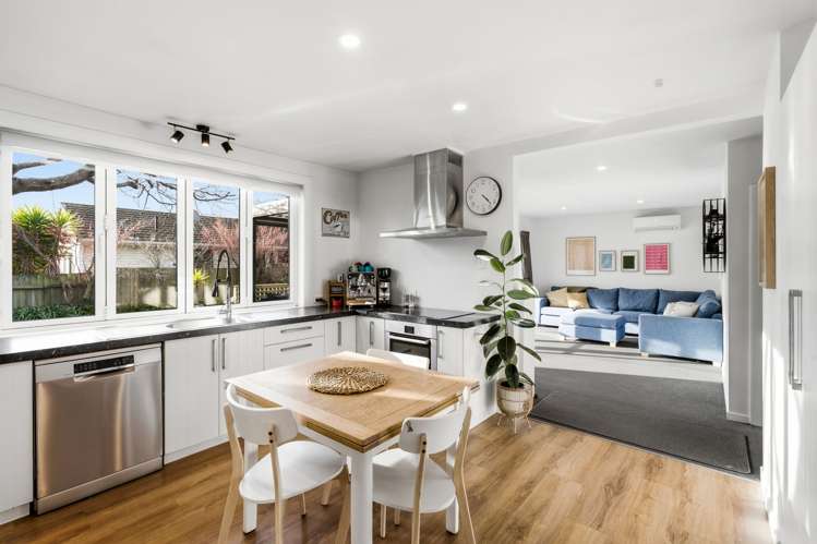 16 Willis Place_5