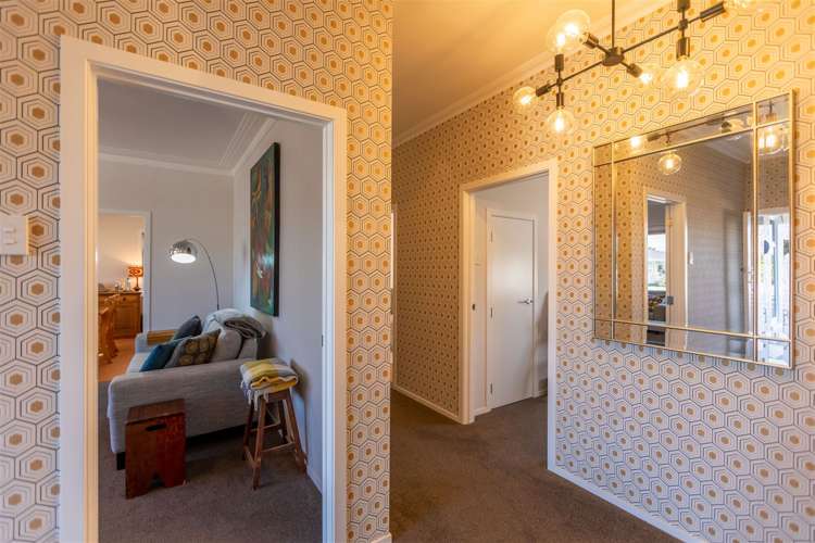 58 Menin Road Onekawa_9