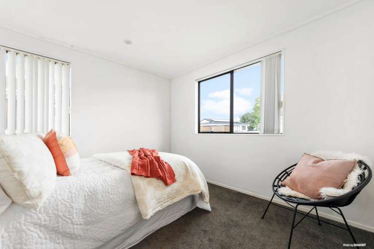 2/204 Waitemata Drive Ranui_9