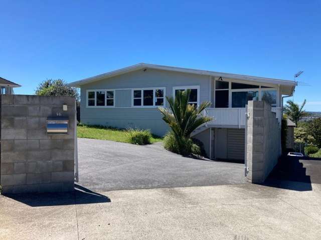 Pakuranga, 3 Bedrooms