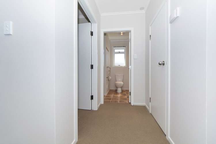 100 Gloucester Road Manurewa_18