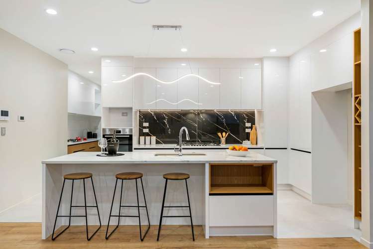 5 Tullymore Drive Flat Bush_9