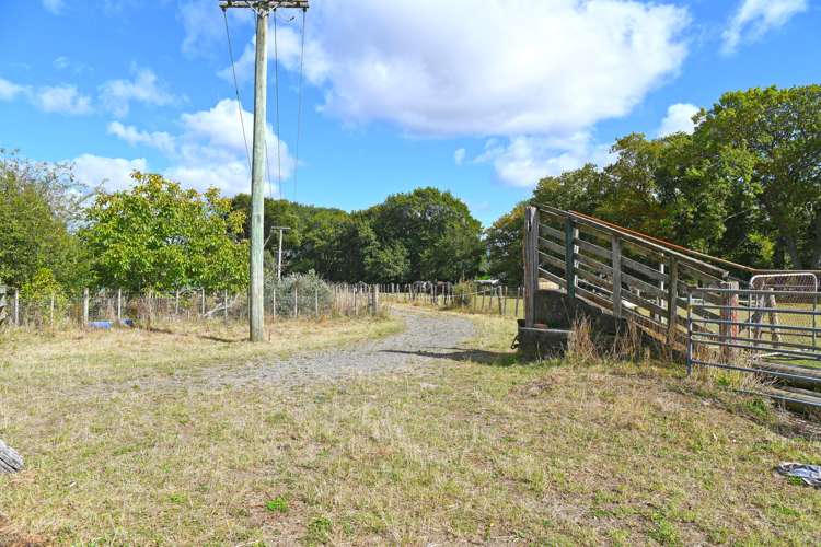 53 Flux Road Mangaroa_23