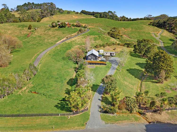 595 Weranui Road_0
