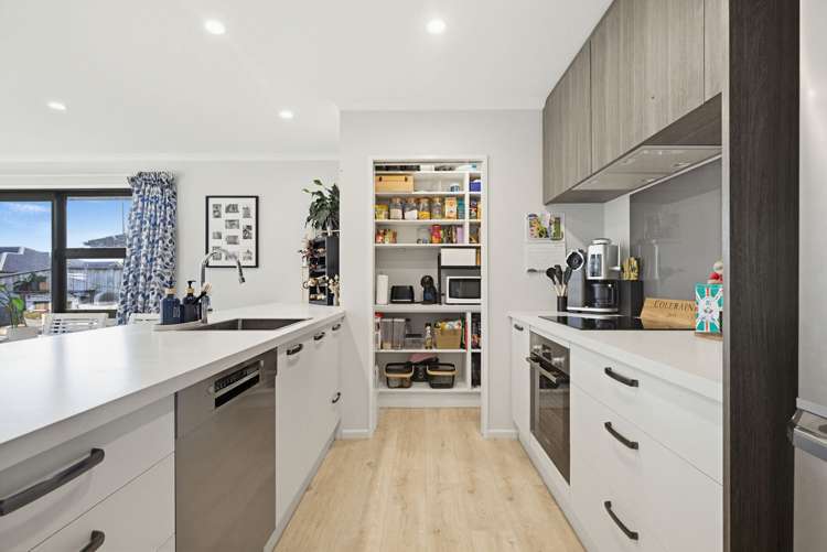 9 Shepperton Street_3
