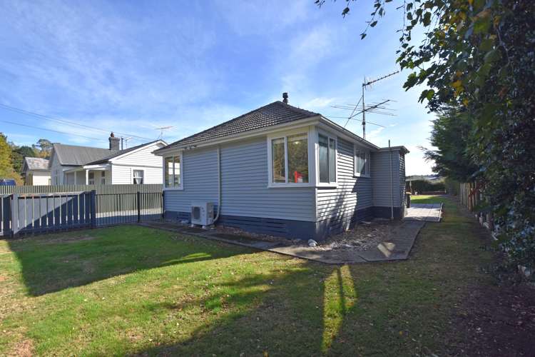 8 Katrine Street Otautau_13