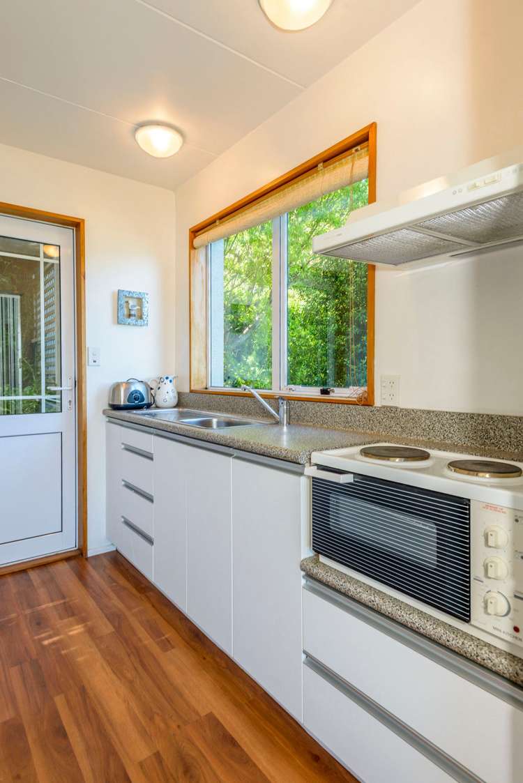 15 Randolph Terrace Lyttelton_6