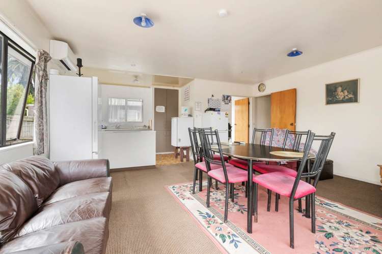 4092 Great North Road Glen Eden_5