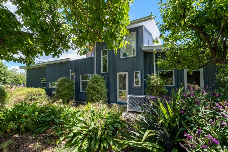 84 Dillons Point Road Islington_17