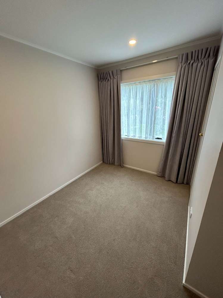 1/7 Basilton Close Bucklands Beach_13