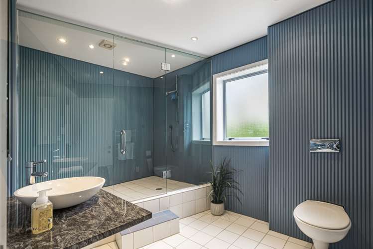 64 Hauraki Road Oneroa_20