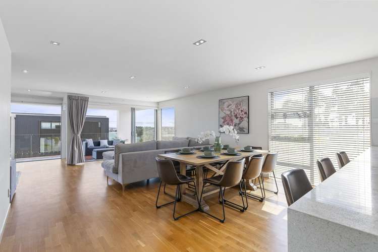 38 Takutai Avenue Half Moon Bay_11