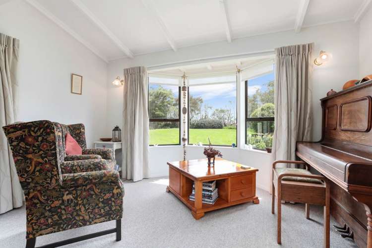 115 Wilson Road South Head_25