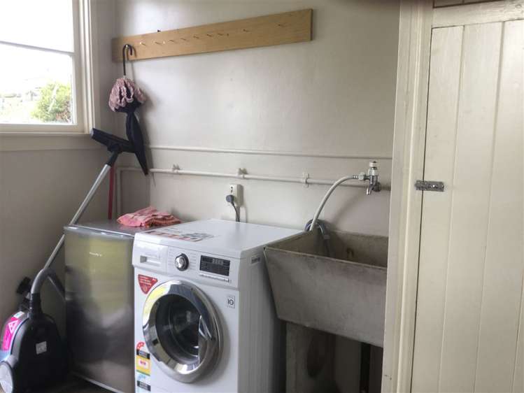 14 Loop Road Balclutha_8